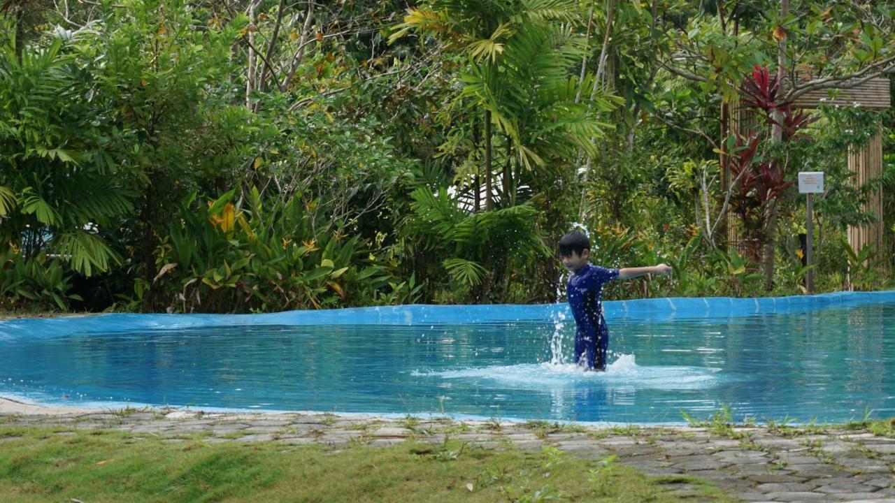 "D'Bamboo Kamp" Desa Wisata Ekang Lagoi Kültér fotó