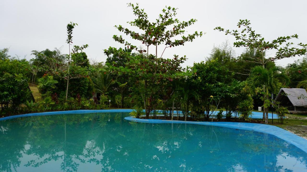 "D'Bamboo Kamp" Desa Wisata Ekang Lagoi Kültér fotó