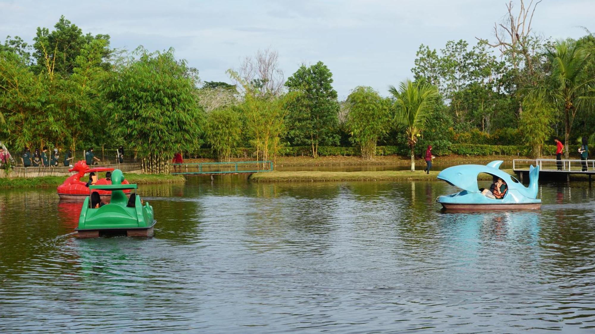 "D'Bamboo Kamp" Desa Wisata Ekang Lagoi Kültér fotó